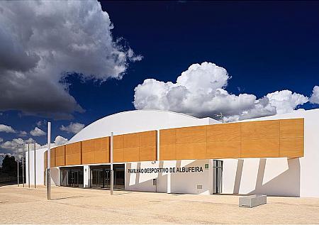 Pavilhão Gimno-Desportivo e Arranjos Exteriores